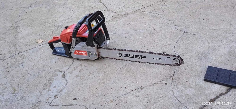 Цепная бензопила