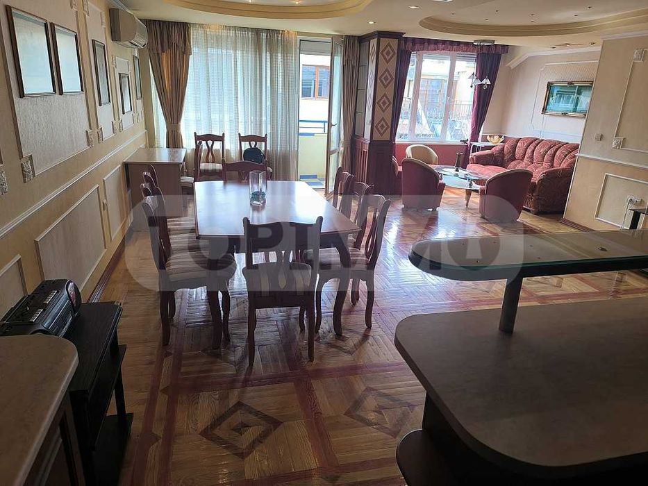 Дава се под наем Тристаен апартамент в Варна, Лятно кино Тракия - 115 кв.м за 900 € - Снимка #6