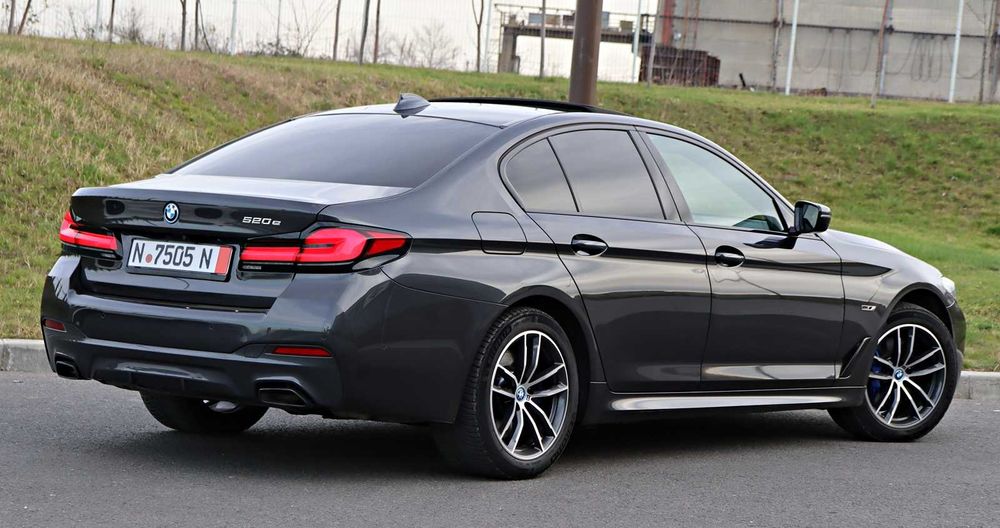 BMW 520e / 2022 /M Sport /Harman Kardon/Trapa/Frane M / Virtual/Camera