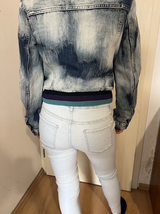 Diesel дънково яко