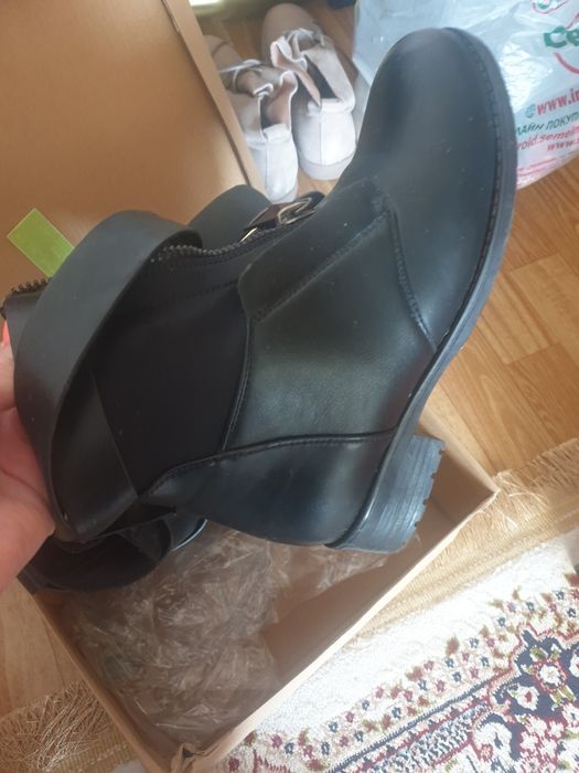 Продам весенные сапожки