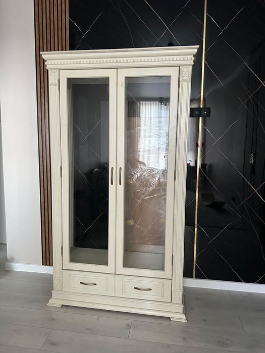 Сервант для посуды