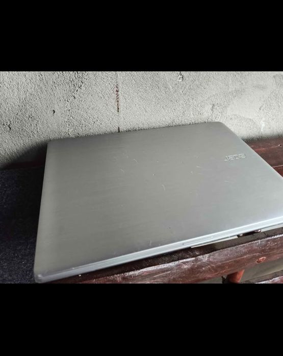 Acer aspire v5-122p defect