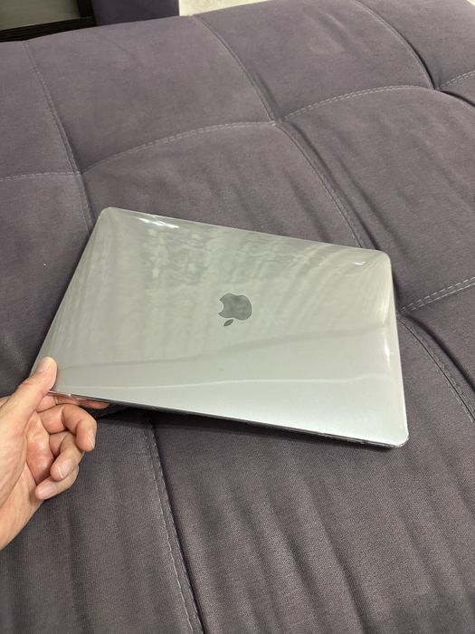 Macbook air m1 256 gig
