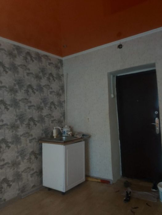 продам общижития 1комнат.18 кв.2мил 500.