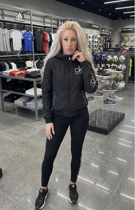 Дамски спортни якета