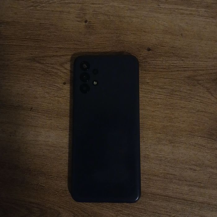 Vând Samsung a 13 pentru piese preț negociabil