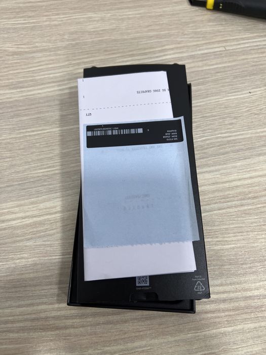 Продается samsumg flip 4