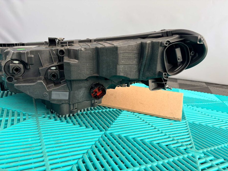 Far dreapta LED Low RT Land Rover Range Rover Evoque facelift L551 2024+ nou complet cu calculator original gri fumuriu