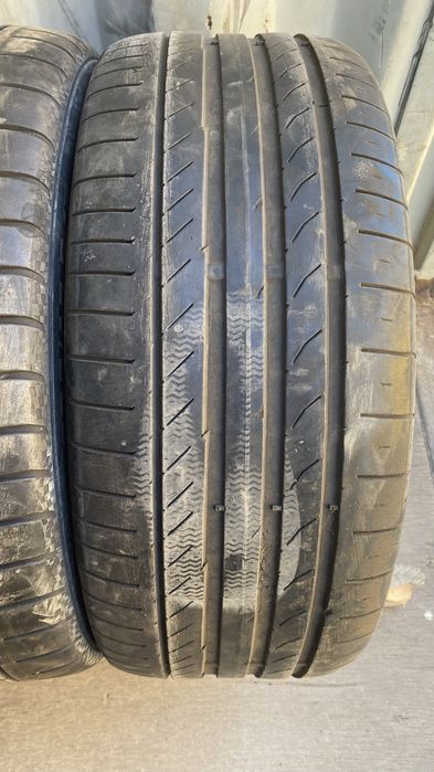 Комплект шин Continental 235/45/17