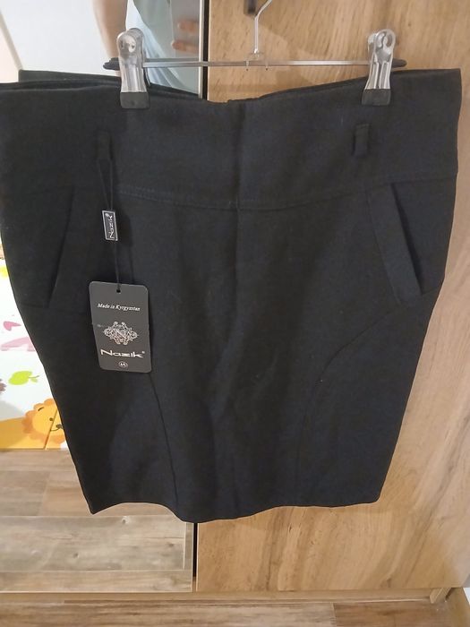 Продается юбка на фото