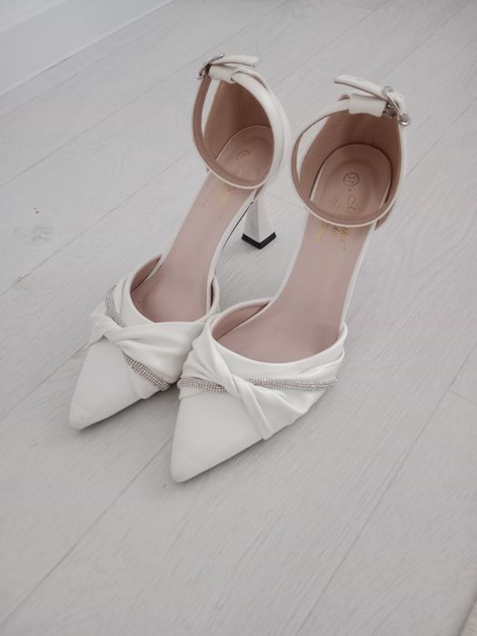 Туфли  размер 37