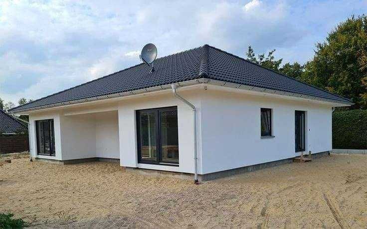 Casa Modulara, Garaje Auto si Containere din structura metalica si panou sandwich termoizolant