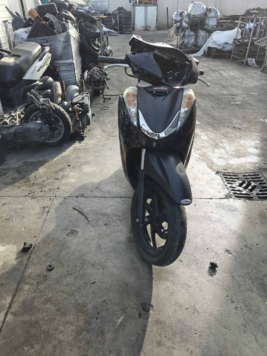 Honda SH 125,150,300,50(Хонда Сх )- на части