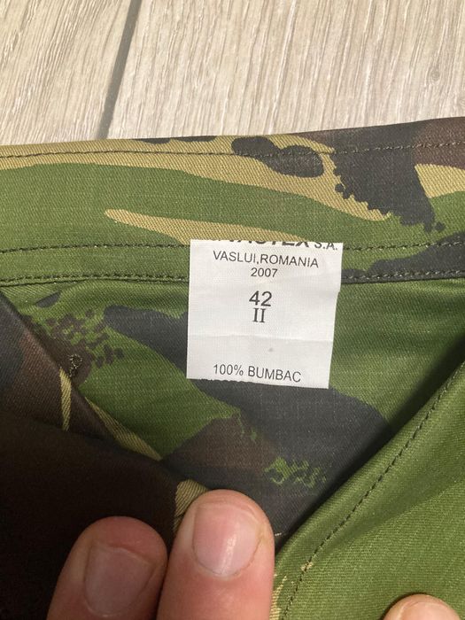 Scurta / Echipament imbracaminte pescuit / vanatoare nou