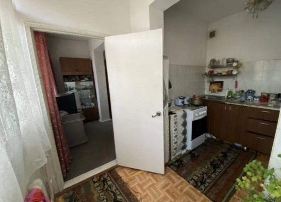 2 комнатная , Продается , Буз 2 , Турон