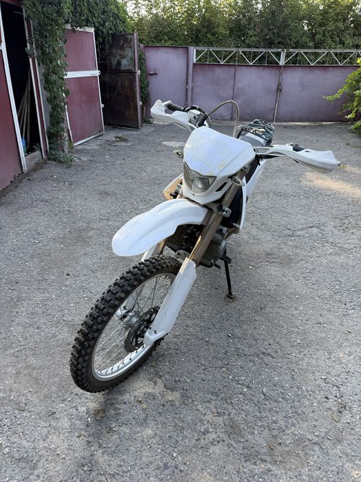 Продам эндуро мотоцикл