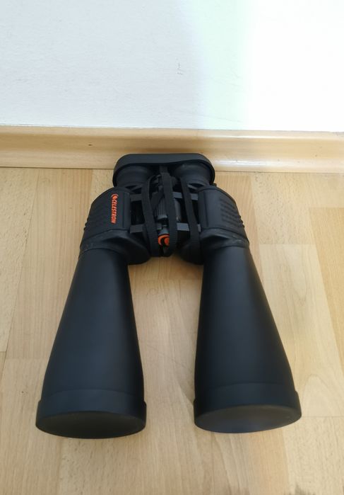 Binoclu Celestron Skymaster 15 x 70