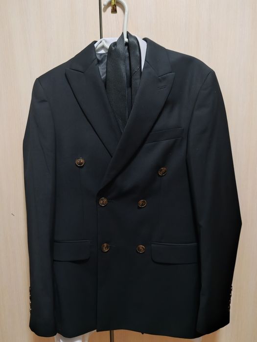 Классический костюм 44