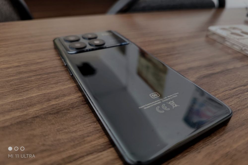 POCO x 6 pro, в отличном состоянии