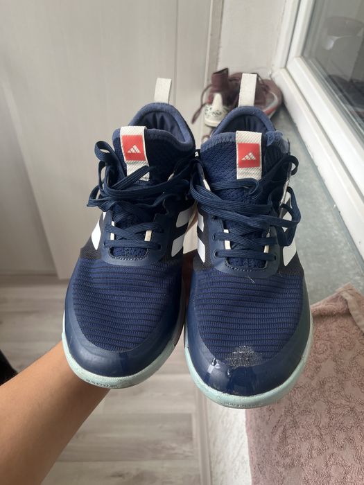 Adidas crazy flight
