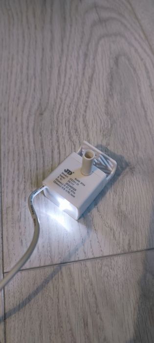 Мини USB Потопяема Помпа за Вода (За Фонтанчета за Домашни Любимци / Аквариуми)