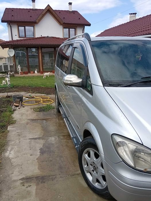 Mercedes Viano 639