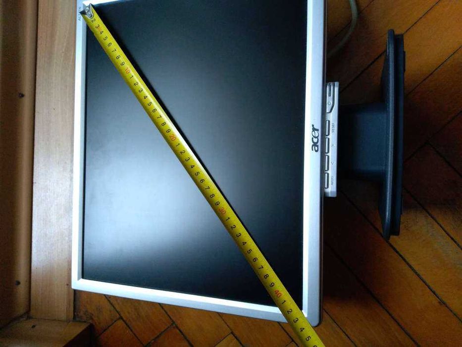 Монитор - за части