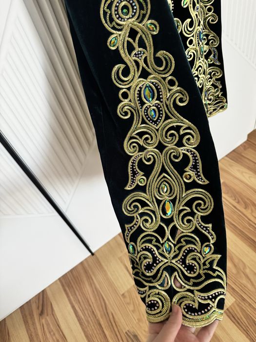 Продается камзол