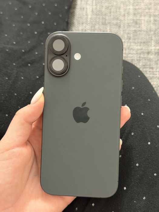 Продам iphone 17