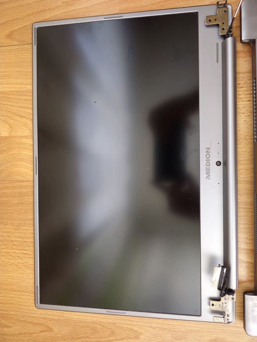 Лаптоп за части Medion E17201