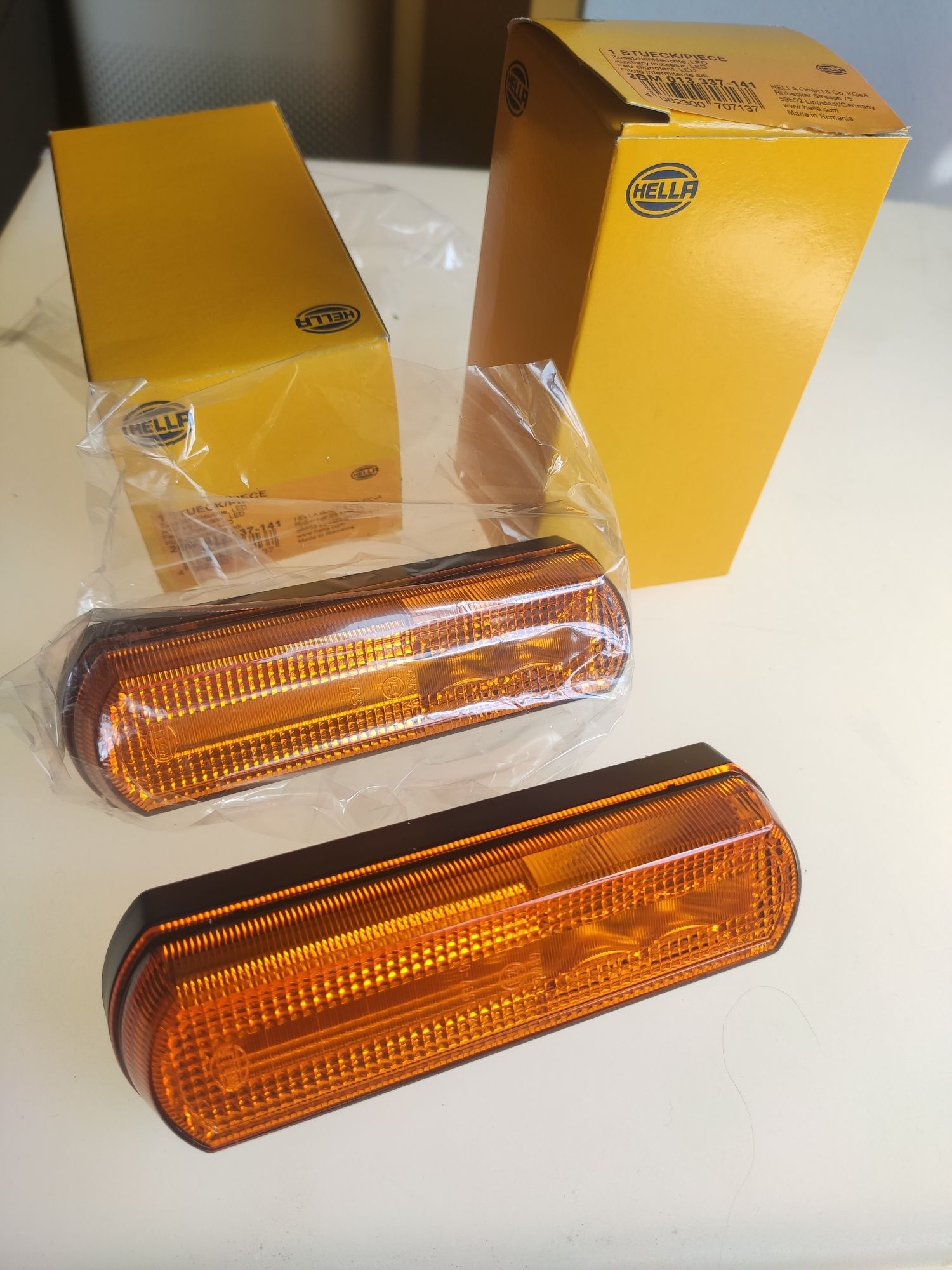 Hella LED стопове и мигачи гр. София Младост 1 • OLX.bg
