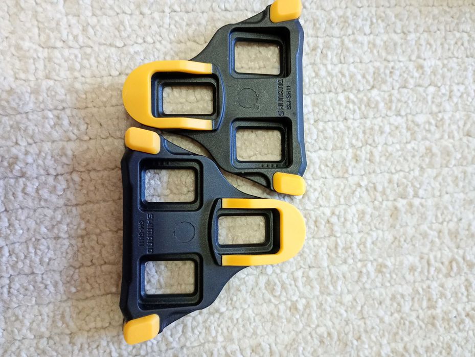 Pantofi ciclism sosea Shimano SH-RC102 + placute pedale Shimano SM-SH11