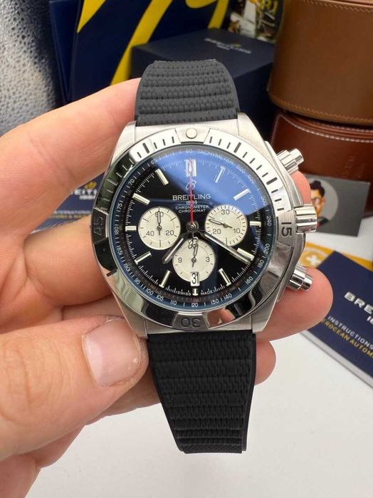 breitling chronomat b01
