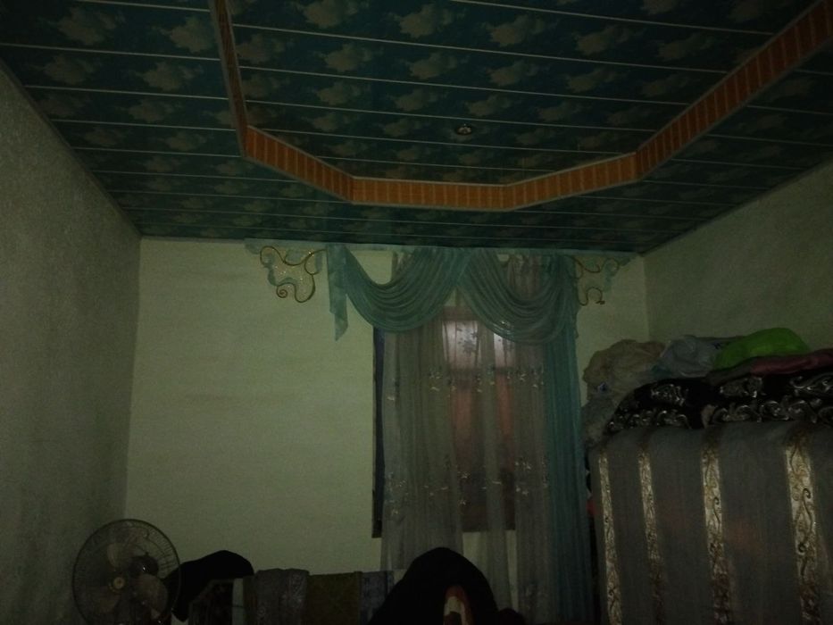 Uy sotiladi 15 sotix