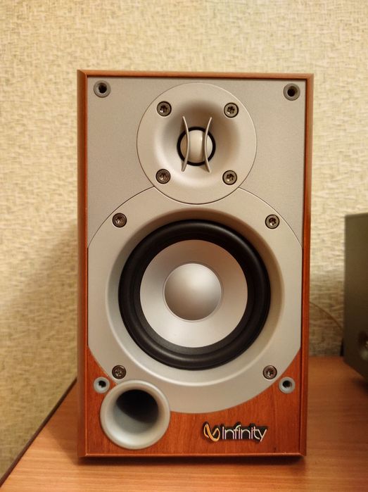 Продам Harman/Kardon AVR 130