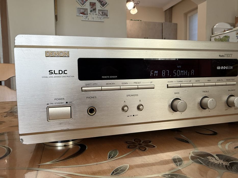 Denon DRa-1000 стерео ресивър
