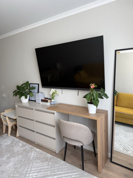 Продам комид трюмо