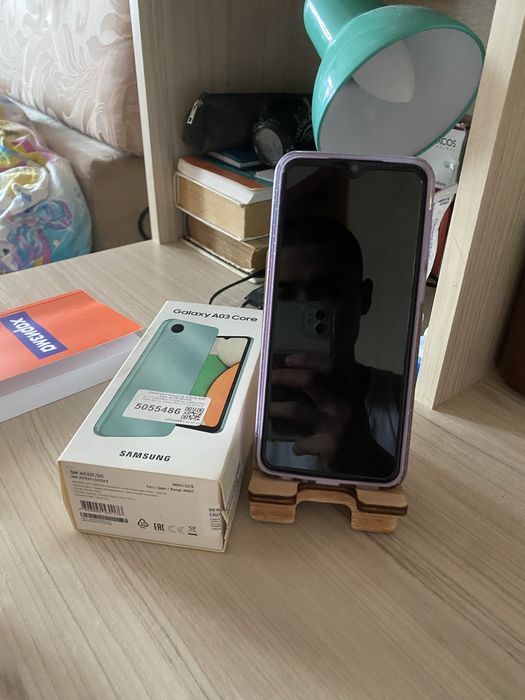 Продам телефон в отличном состояний