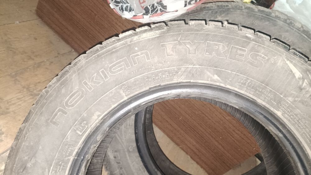 Продам шины 185/70/14