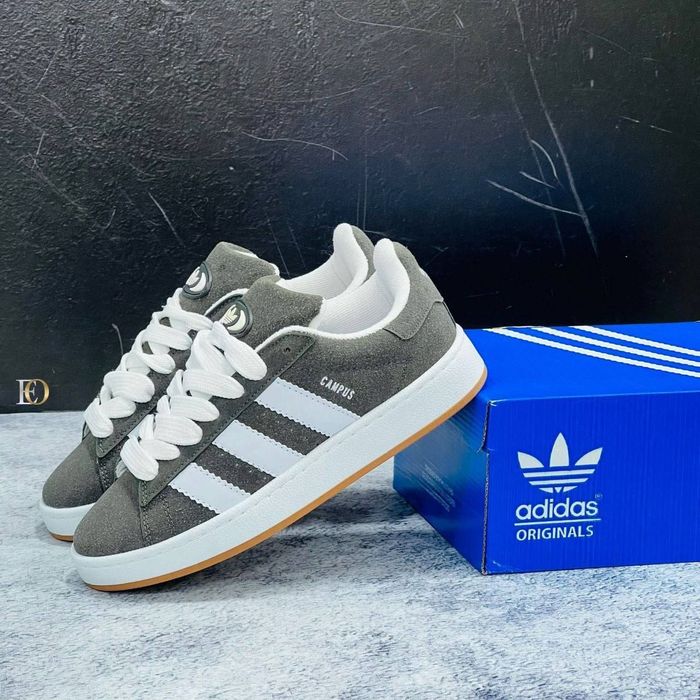 Adidasi barbati Pe comanda aly