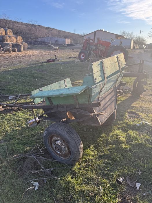 Se vinde sareta stare buna