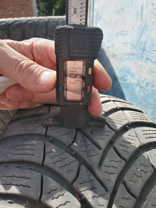 Semperit Speed Grip 5- 195/65/15 , dot 4224