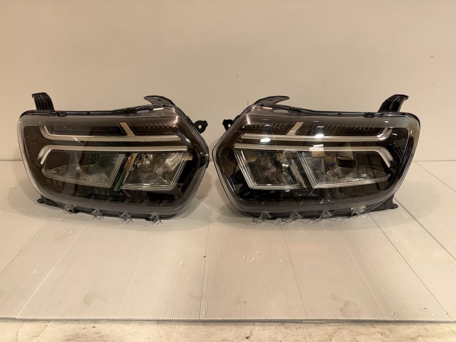 Far stânga dreapta Dacia Duster 2 facelift 2021/2024