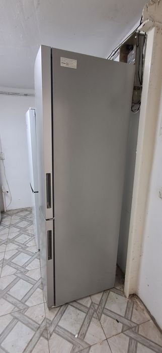 Хллодильник Haier 1 м 90 см