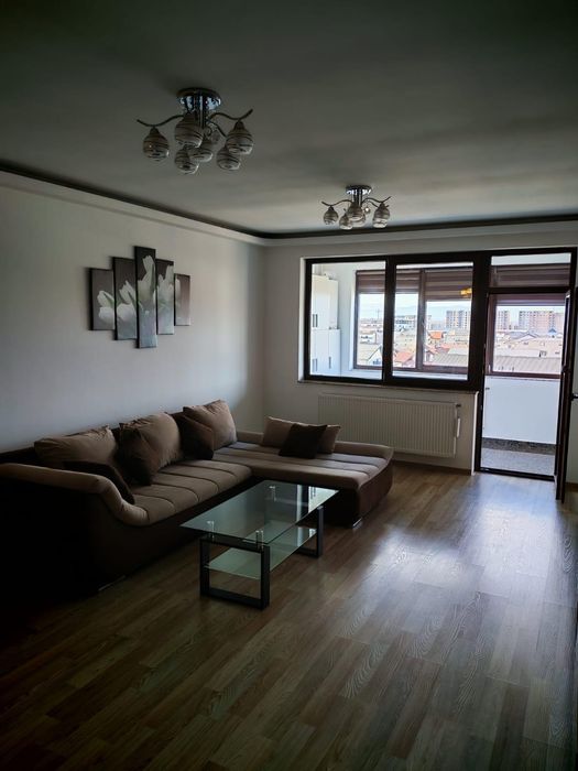Închiriere : Apartament Isaran 70 m pătrați