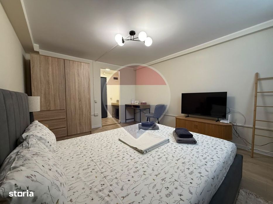Garsonieră modernă | Peninsula Constanța | Aproape de Piața Ovidiu