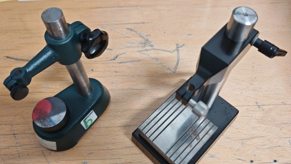 Ceas comparator analogic/digital