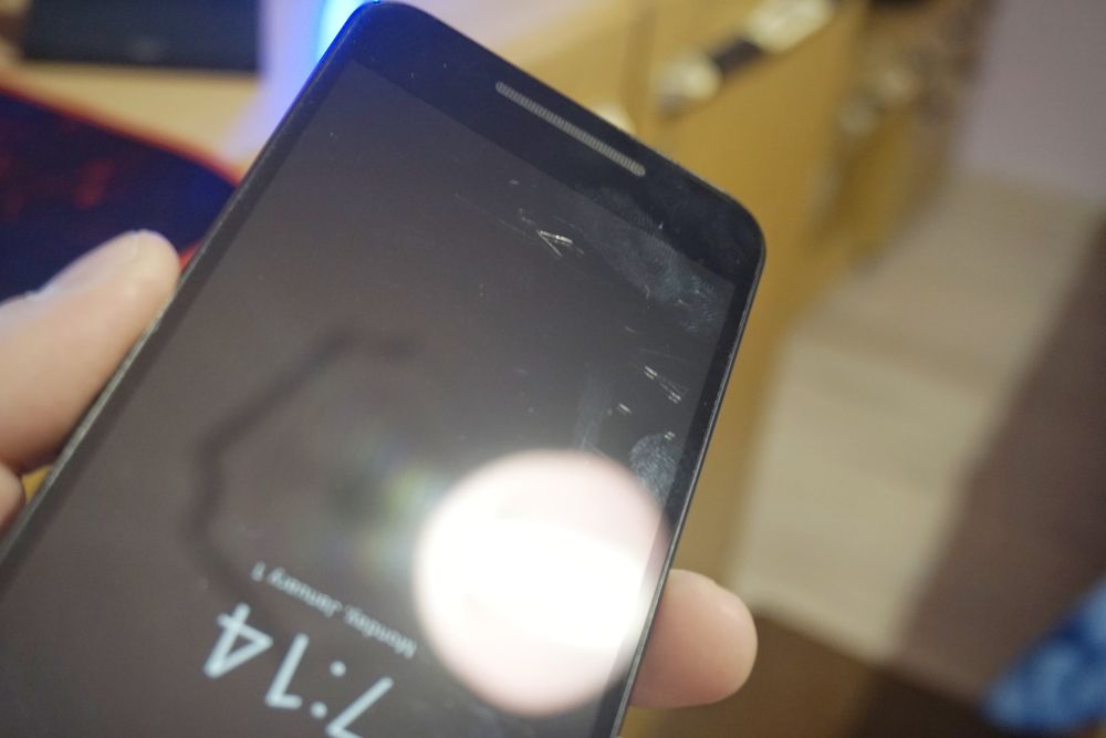 LG Nexus 5X 32GB ROM/2GB RAM