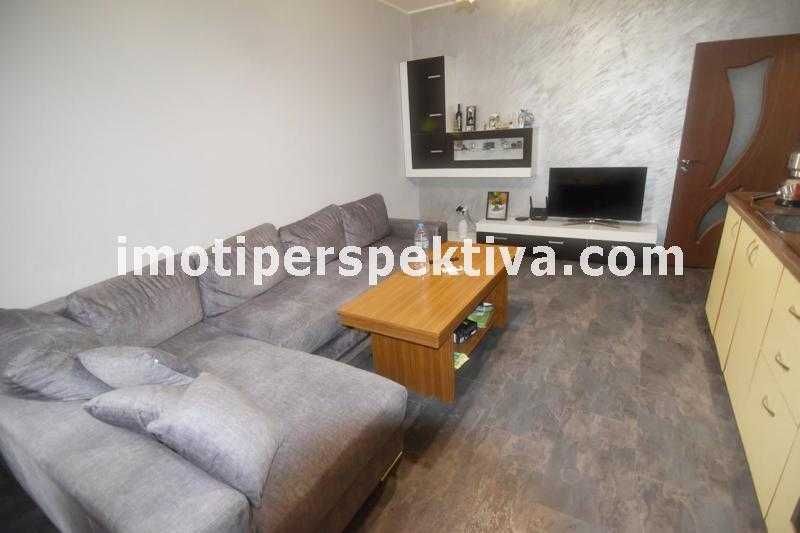 Продава се Тристаен апартамент в Пловдив, Център - 75 кв.м за 2800 €/кв.м - Снимка #2